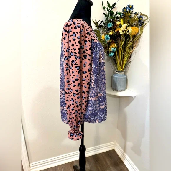 ANDREE BY UNIT Pink and Blue Patterned Blouse Tunic size Medium - Picture 6 of 8